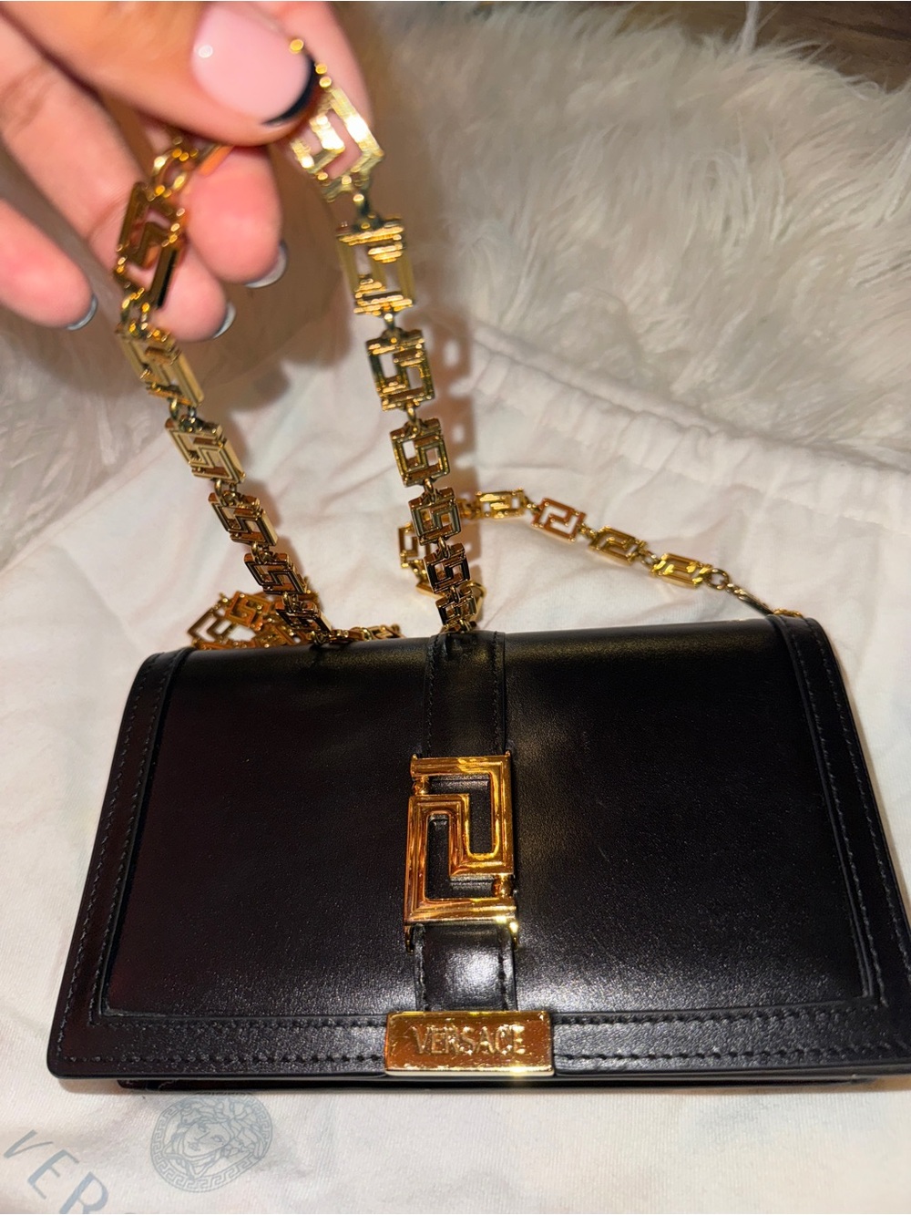 Versace | Wallet on Chain